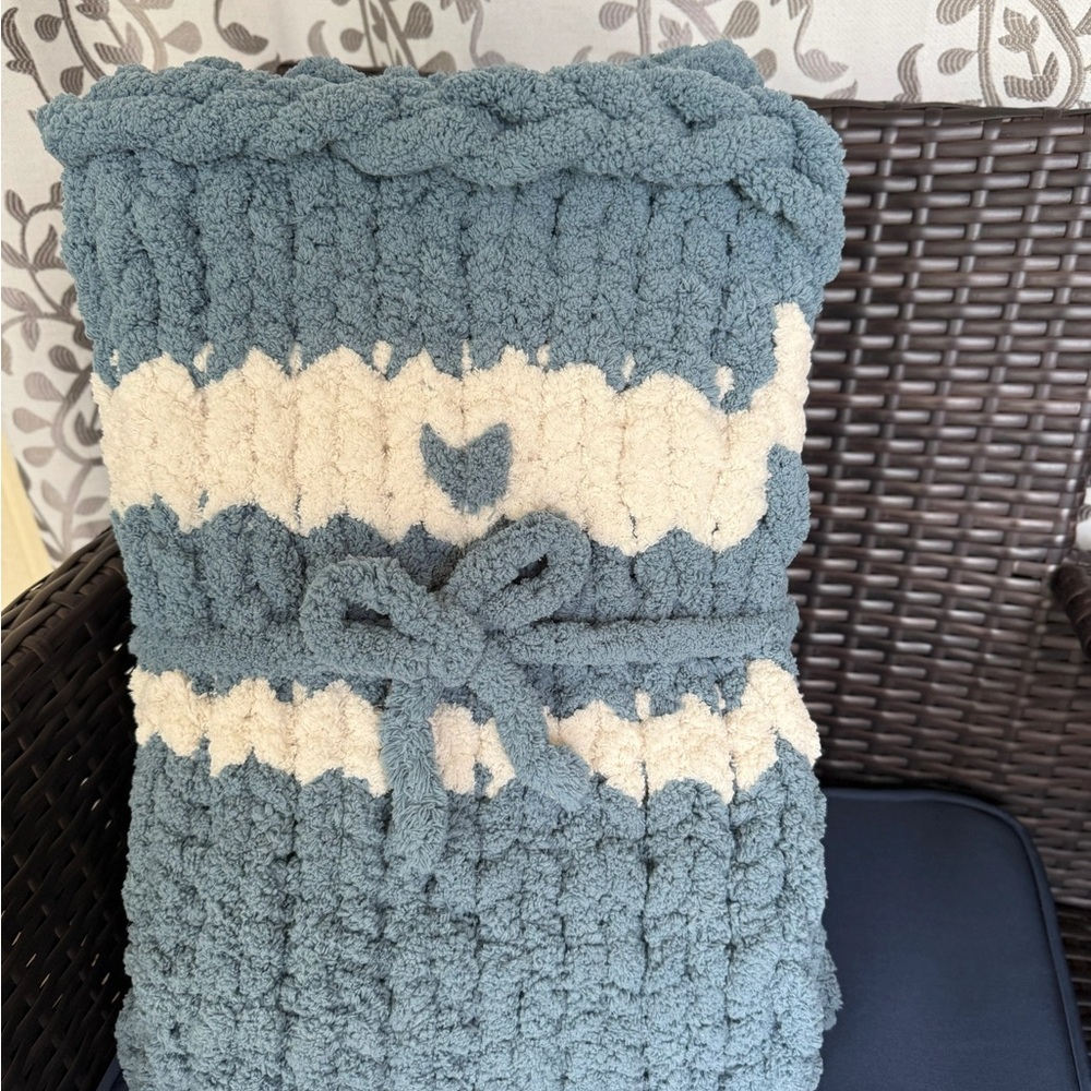 Cozy Blue and Cream Knit Blanket